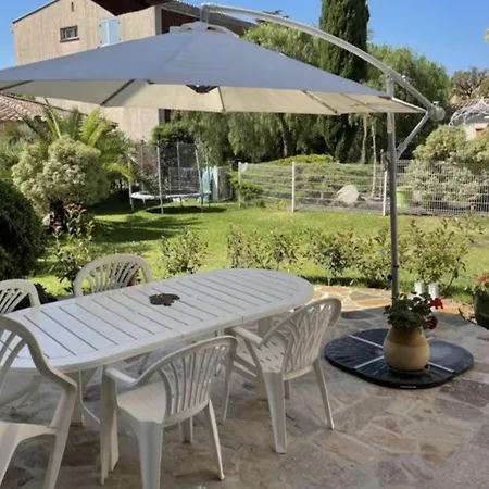 4 Pers Avec Terrasse Et Piscine شقة *